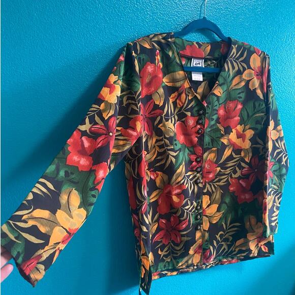 Vintage My Pieces Red and Green Floral Button Up Blouse Women's Medium - Picture 7 of 7